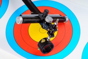 How to use compound bow sights